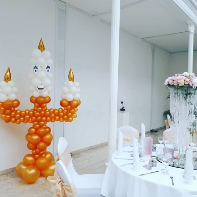 Figur Kerzenständer