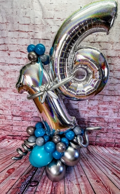 Zahl 16 in Silber und Türkis