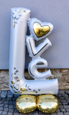 Love in Weiß und Gold