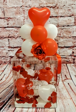 Box in Rot und Weiß zur Hochzeit