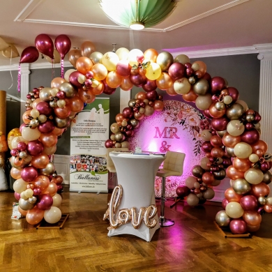 Ballonbogen zur Hochzeit