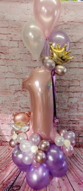 Zahl 1 mit Fee und Krone