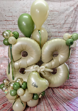 Zahl 88 in Eukalyptus und Creme