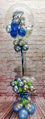 Konfettiballon In Blautönen mit Blumenstrauß