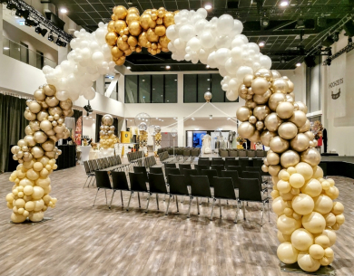 Ballonbogen in Gold, Sand, Champagnerfarben in verschiedenen Größen