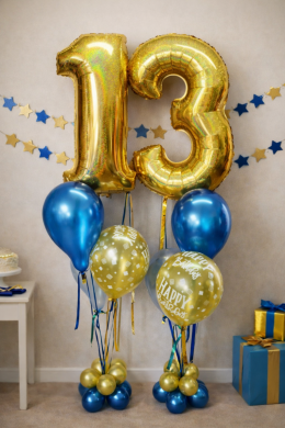 Zahl mit vier Latexballons