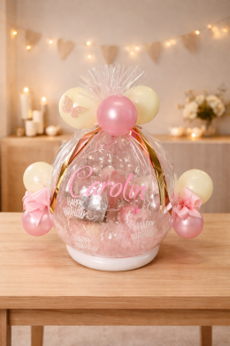 Geschenkballon in Rosa und Creme mit Namen
